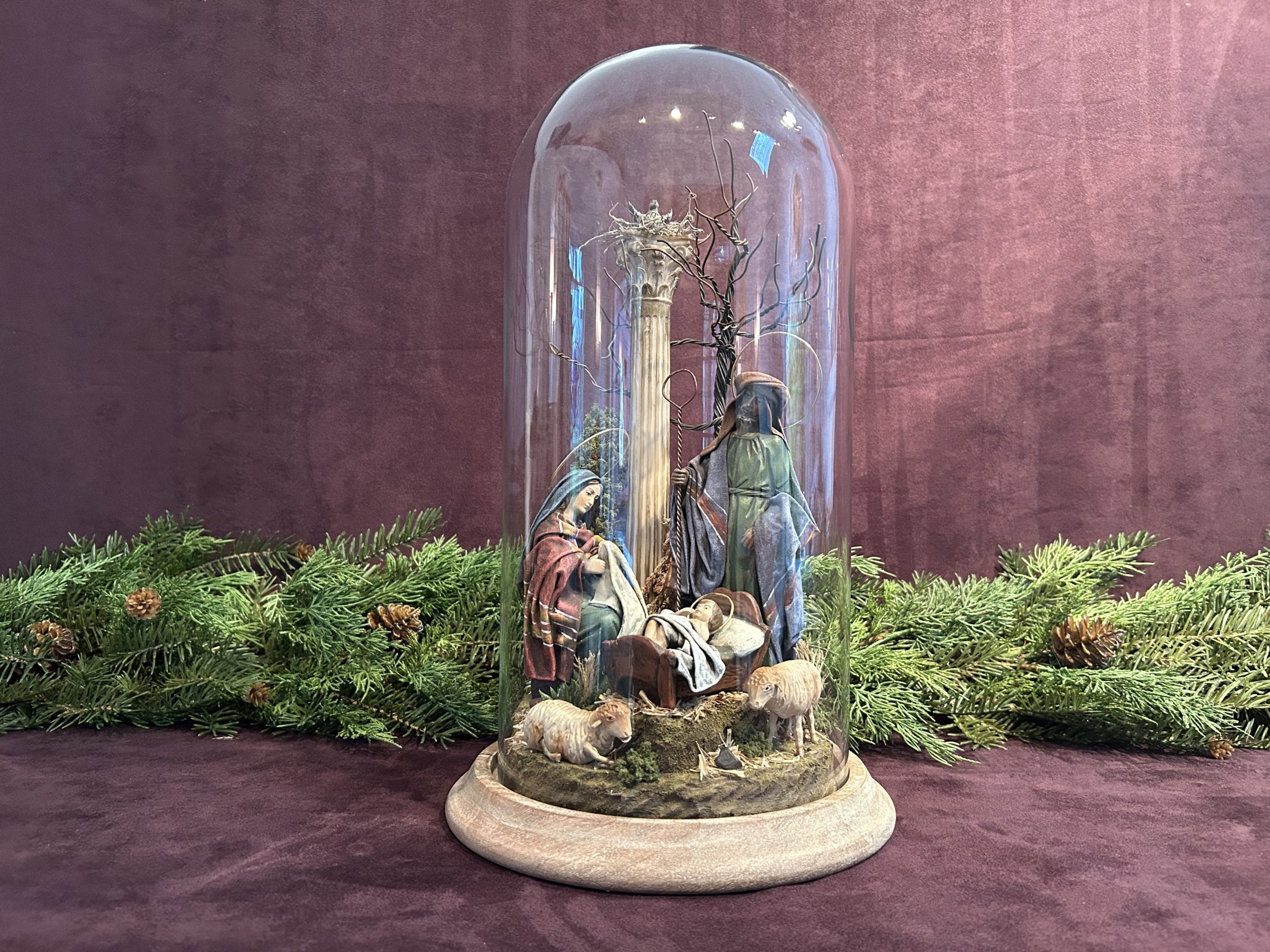 The Belen Cloche – nativity set by Navidad Nativities Atelier